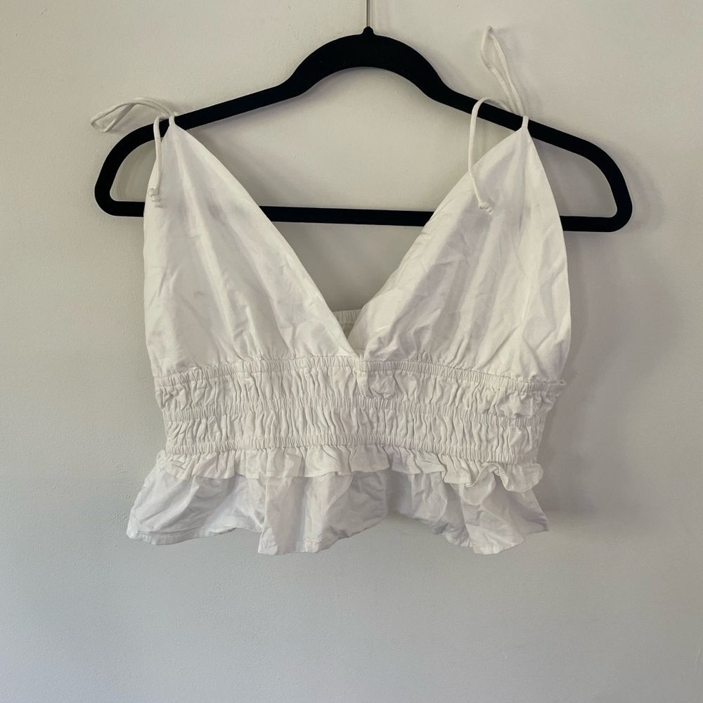 Sim & Sam white cropped tank size XL NWT